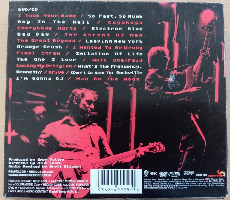 R.E.M. - LIVE - 2 CD + DVD + Booklet Set / Warner Bros. 2007, 9362-49925-3 - Bild 2 von 4