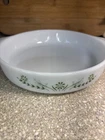 Vintage Glasbake Green Daisy Shallow Casserole Baking Dish 429 Milk Glass 8.5”