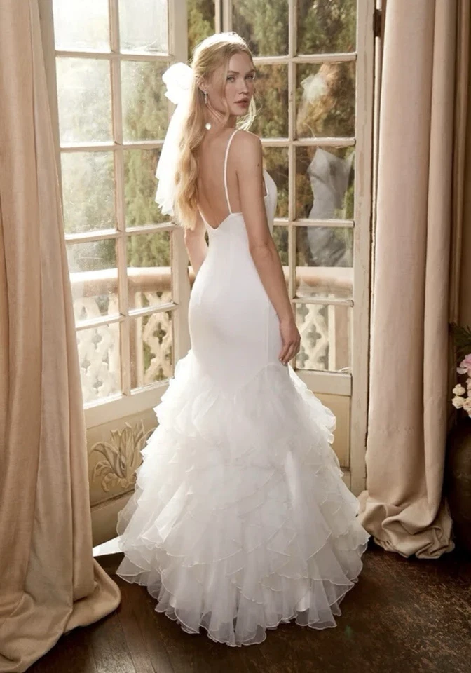 Экстравагантное белое платье макси из органзы русалки с оборками - Изображение 2 из 4