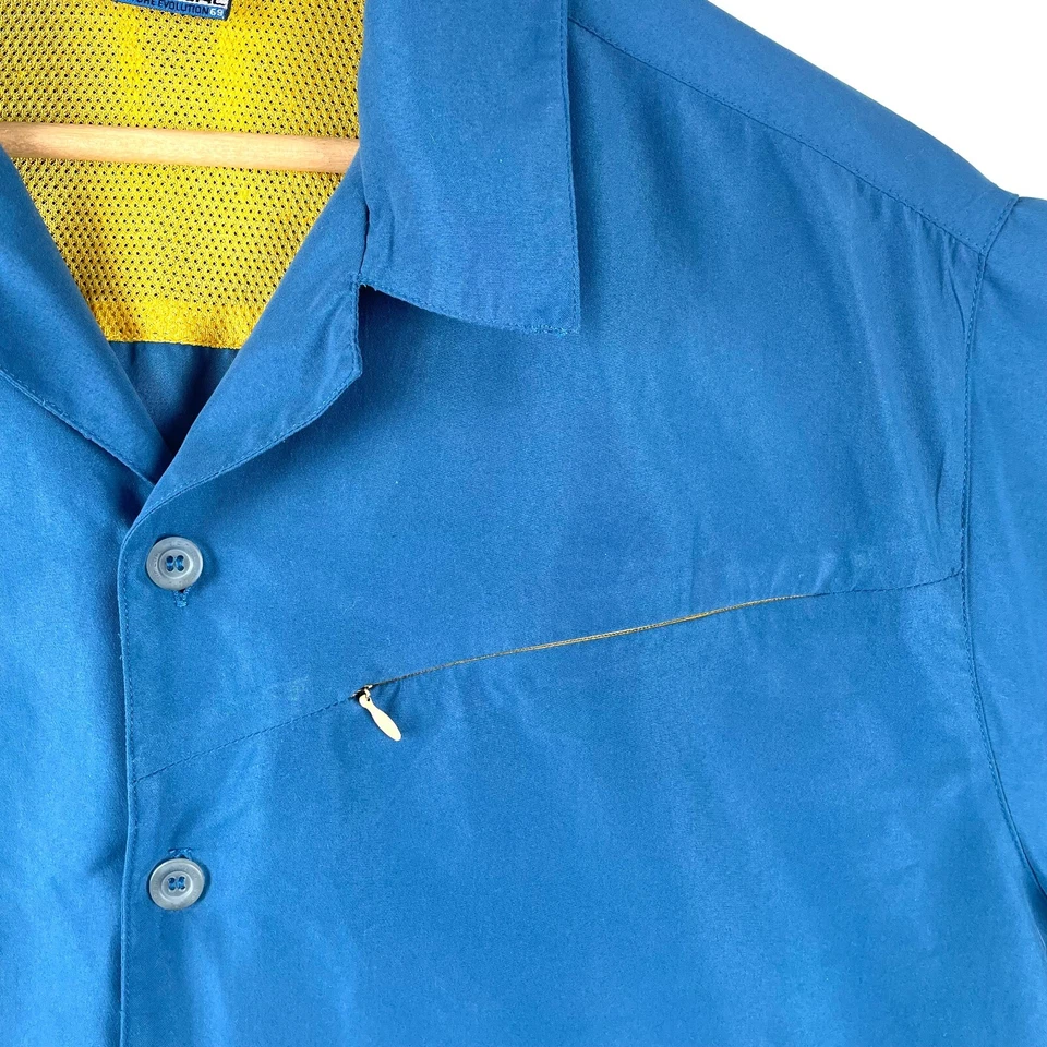 Rip Curl Shirt Mens XL Blue Future Evolution 69 Short Sleeve Button Up Surf Wear - Image 3 of 4