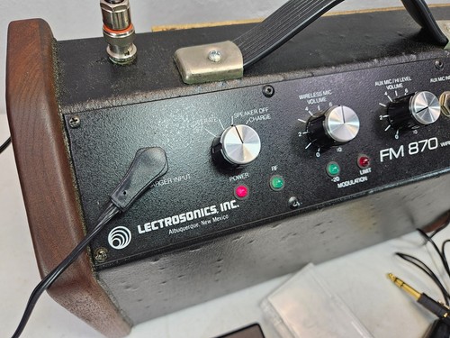 LECTROSONICS FM870 WIRELESS SOUND SYSTEM + WIRELESS MIC (VINTAGE) VIDEO DEMO! 🎥 - Picture 6 of 24