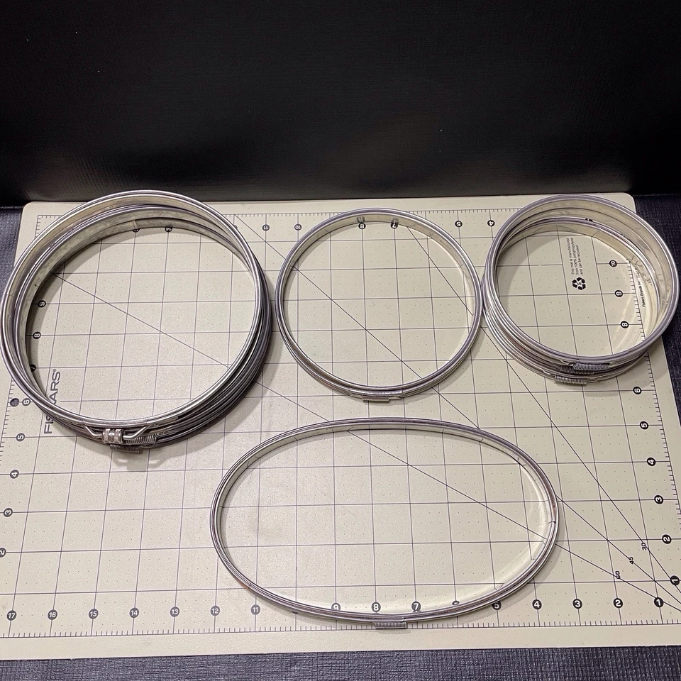 Vintage Metal Embroidery Hoops Lot Of 8 Round Boye Oval Cork Tension Adjustable - Image 2 of 4