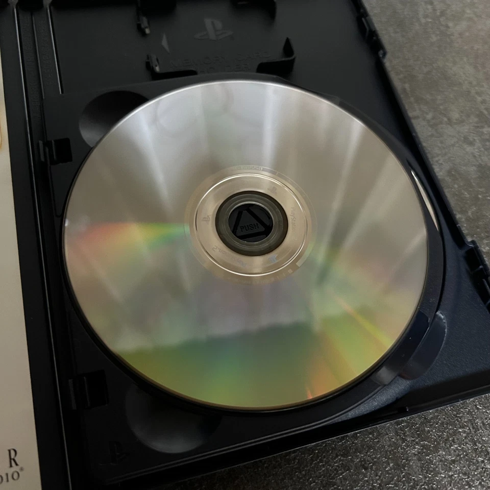 USED God Hand PS2 PlayStation2 JAPAN ver - Image 4 of 4