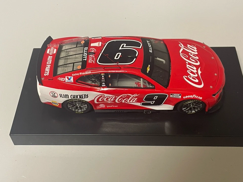 CUSTOM    Chase Elliott Coca Cola Camaro ZL1 - Image 3 of 4