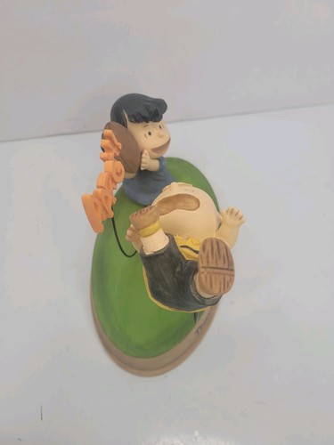 Hallmark Peanuts Gallery Charlie Brown & Lucy Football Figurine 2011 With Box - Picture 5 of 22
