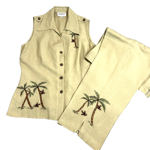 Womens Linen Blend Set Beaded Monkey Embroidery Top and Capri Pants Set Tan 10