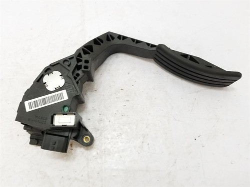 08-2016 MK3 RENAULT MEGANE THROTTLE ACCELERATOR PEDAL 180100009R - Picture 2 of 9