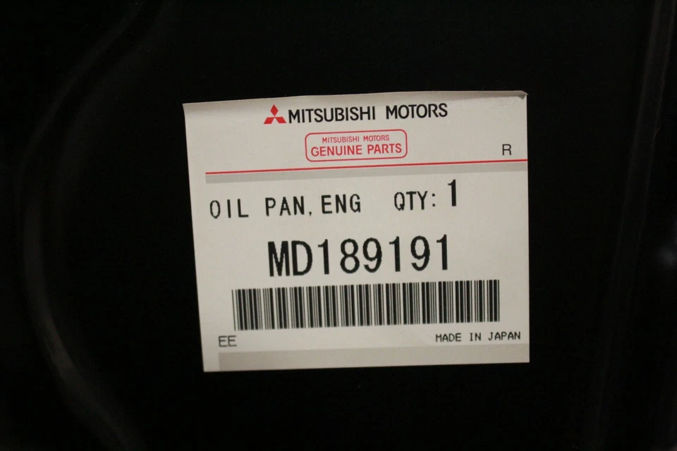 OEM 87-00 CHRYSLER CARAVAN PYLMOUTH VOYAGER PANELA DE ÓLEO DO MOTOR FABRICANTE DE EQUIPAMENTO ORIGINAL # MD189191 - Imagem 2 de 4