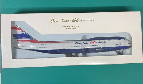 SALE! 1/200 One Two Go ORIENT THAI Boeing 747-300 Daron Skymarks - 第 1/10 張圖片