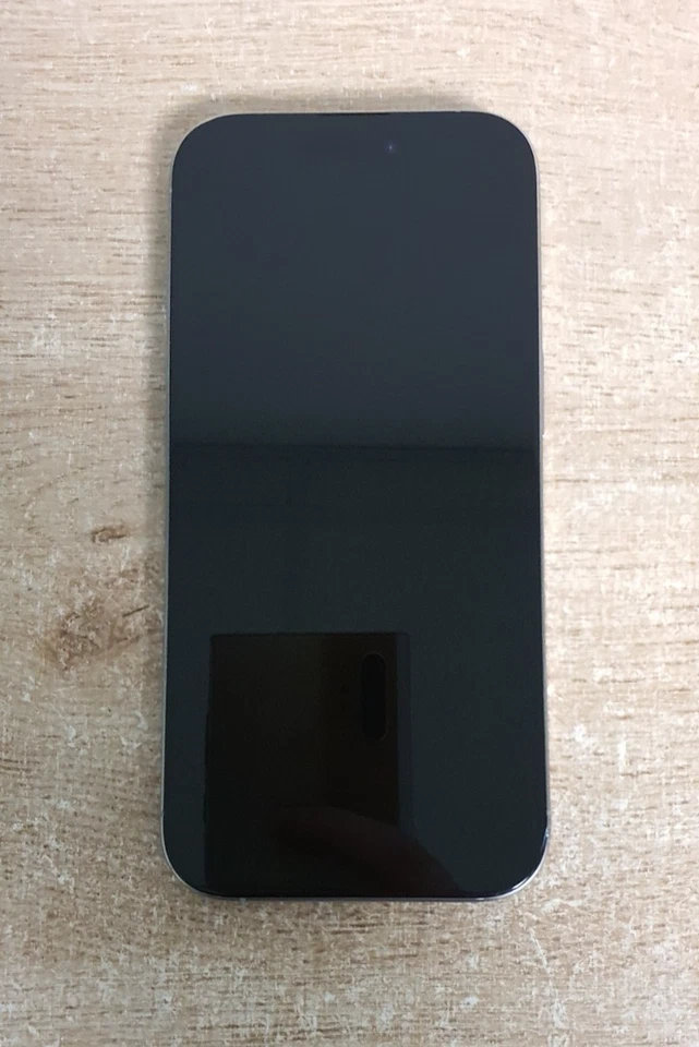 Apple iPhone 16 Pro · 1TB, photo 1 of 5