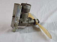 Fox 40 R/C Airplane Engine - Rare Rear Exhaust - Working Condition - Needs Carb