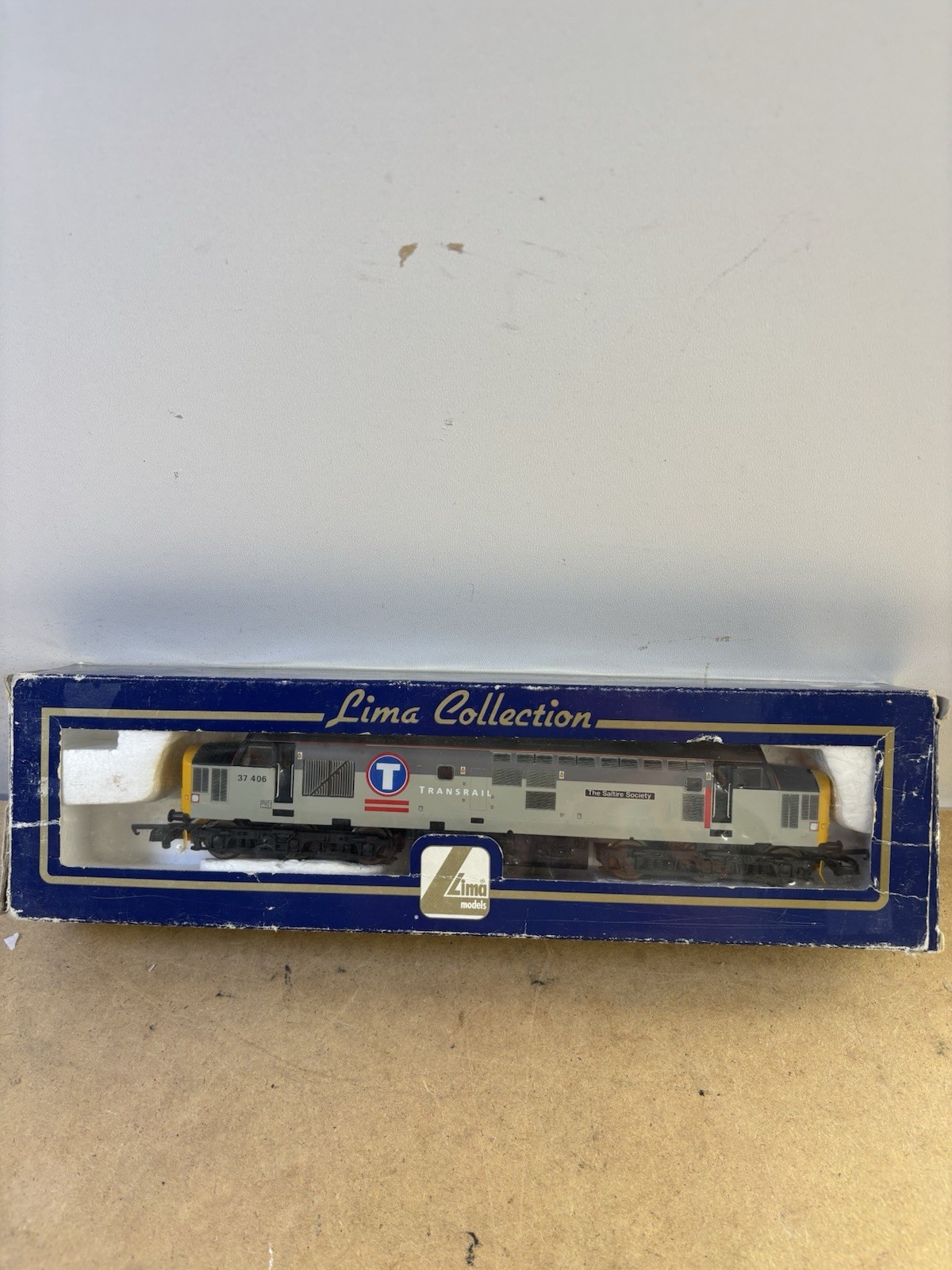 LIMA OO Gauge 205297A2 Class 37 37406 BR Triple Grey Coal Sector