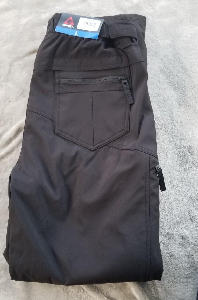 Women's Fleece Lined Thermal Pants - Water Resistant Straight Leg Sweatpants With Zipper Pockets