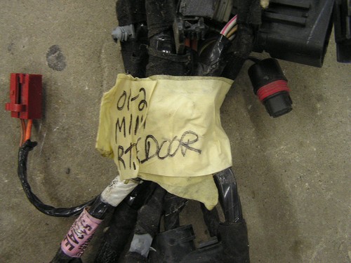 4869518AE 2001 2002 Dodge Caravan Front Right Passenger Door Wiring Harness - Picture 3 of 3