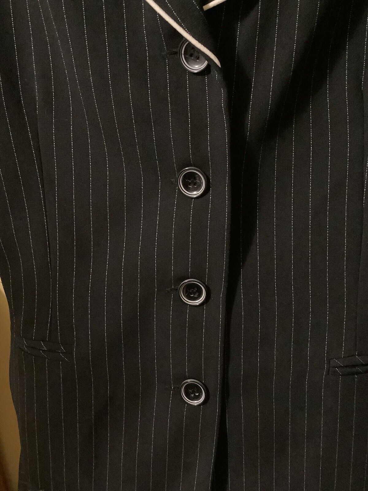 Picture 3 of 11