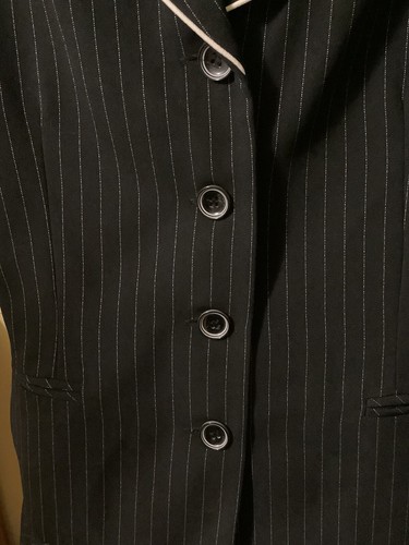 Vintage Danny & Nicole Womens Pinstripe Jacket & Skirt Suit 2 pc sz6 EUC - Picture 3 of 11