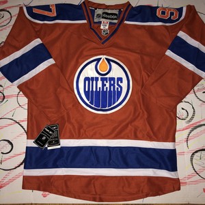 mcdavid alternate jersey