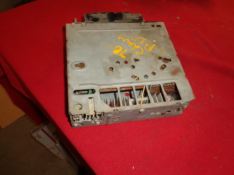 1976 chevrolet gmc k10 k5 jimmy blazer заводское радио  - Изображение 3 из 3