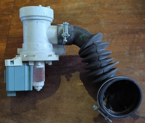 Servis Waschmaschine Wasserpumpe Modell M6766 plus andere