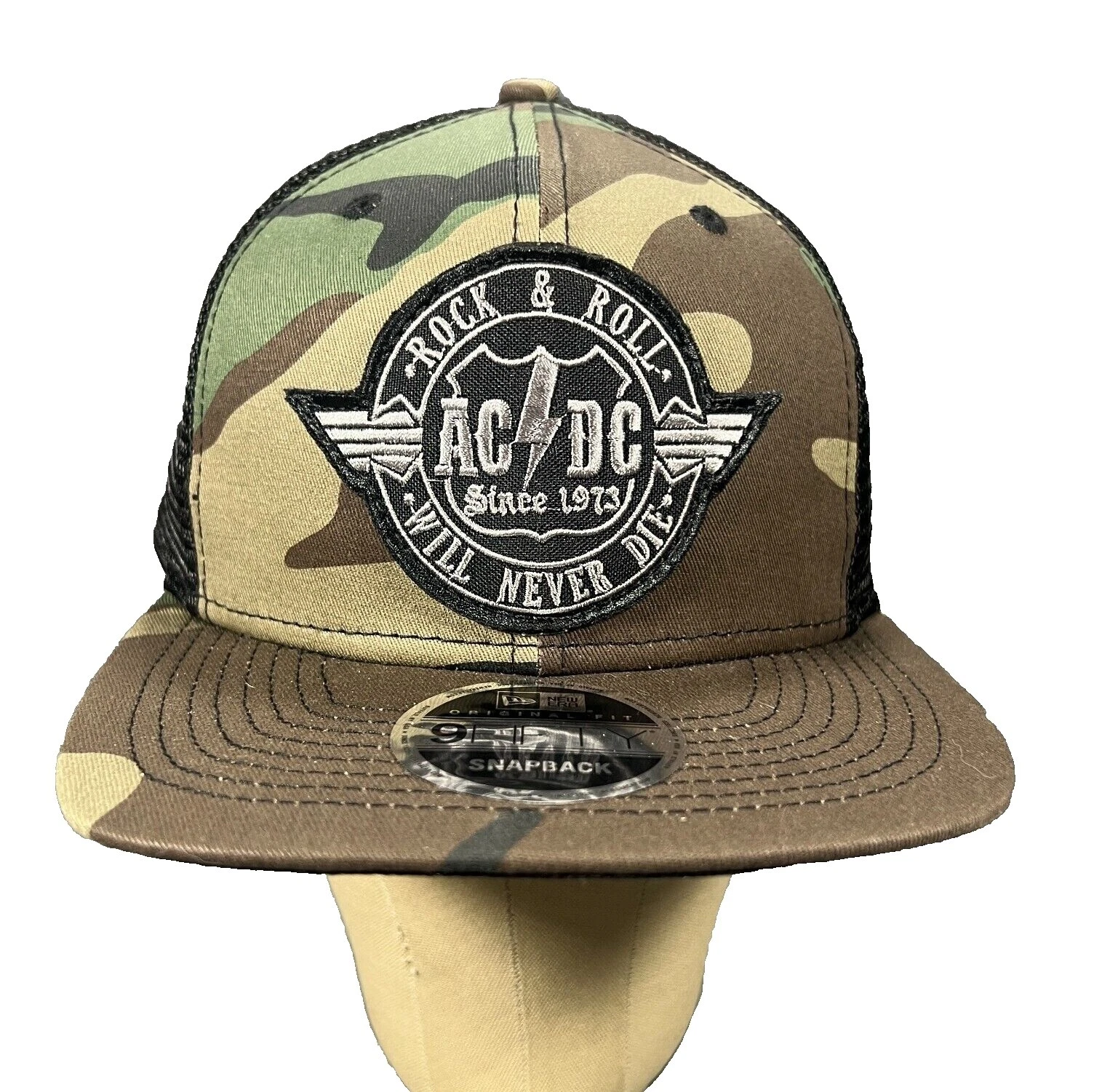 New Era Men's Camouflage Trucker Hats