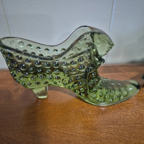 Vintage FENTON Green Art Glass Slipper Shoe Cat Head Hobnail Pattern
