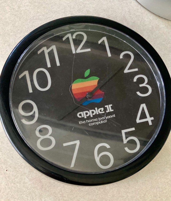 Vintage Apple Computer Apple II Promotional 8 inch Office/Wall Clock Steve Jobs