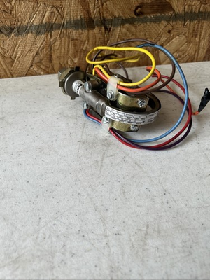 #ad #ad Barksdale B2S H32SS Bourdon Tube Pressure Switch 160 to 3200 psi Dual Setpoint $59.00