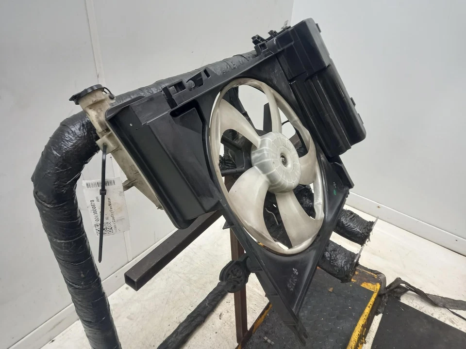 TOYOTA IQ Radiator Cooling Fan 2008-2016 1.0L 1KR-FE - Image 2 of 4