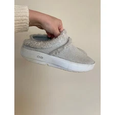 Oofos OOcoozie Women's Gray Fleece Mule Clog Size 7.5