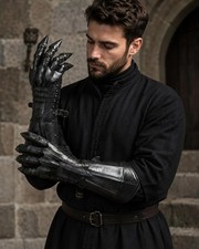 Nazgul Steel Gauntlets Pair Medieval Knight Armor Gloves, Cosplay Costume Prop
