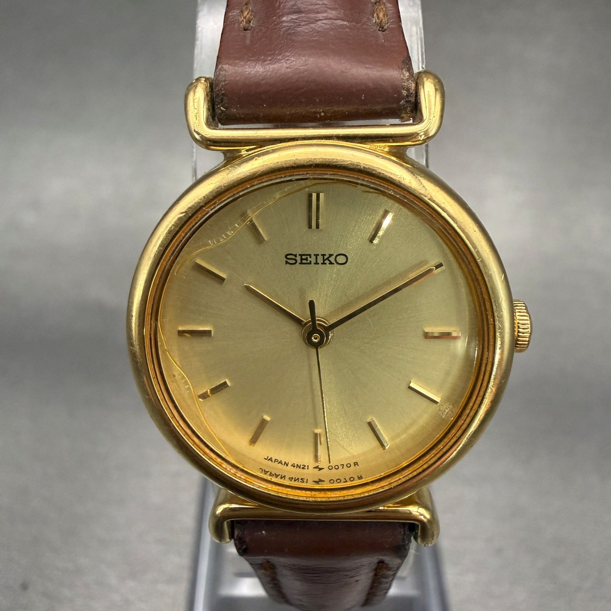 Vintage Seikoセイコー レディース ラウンド 腕時計 ゴールド Vintage Seikoセイコー レディース ラウンド 腕時計 ゴールド Seiko