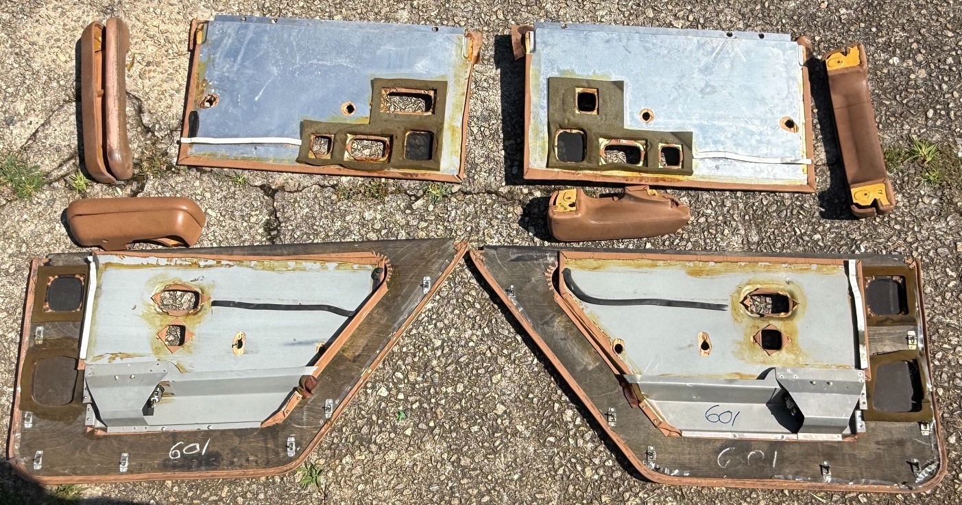 Bentley Brooklands 1993 Door panels Set Tan
