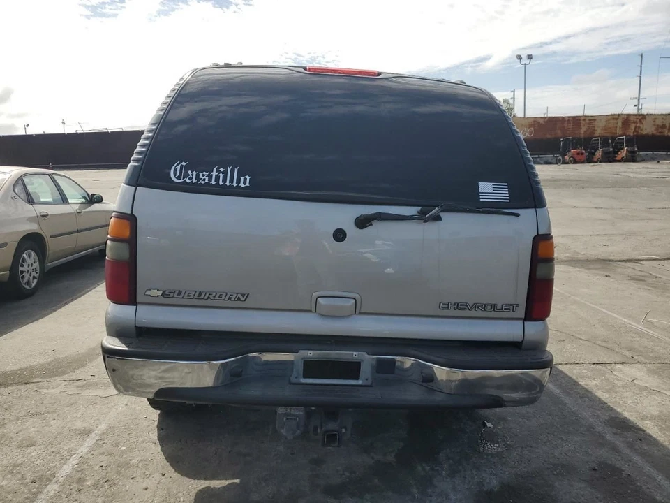 Consola piso delantero compatible 03-06 SUBURBAN 1500 2409867 Foto 4 de 4