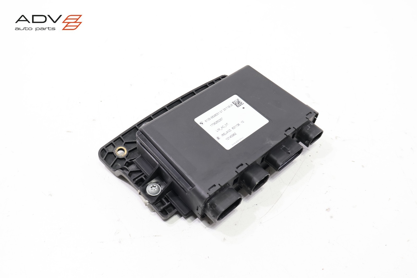 2014-20 BMW i8 I12 CHARGING INTERFACE COMPUTER CONTROL MODULE UNIT & BRACKET OEM
