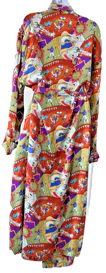 Roupão longo Nicole Miller 100% seda tema futebol anos 90 vintage tamanho grande bolsos com cinto - Imagem 3 de 4
