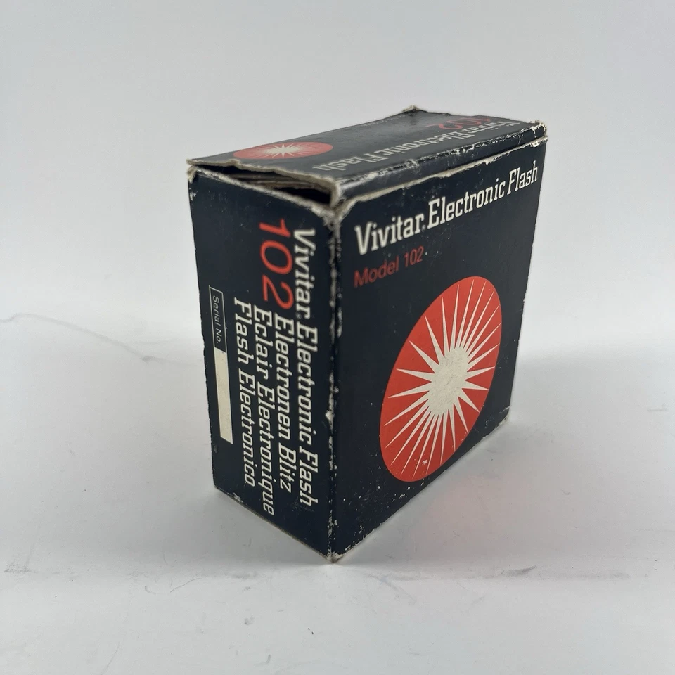 Vivitar 102 Vintage Electronic Camera Flash with Box & Manual Hot Shoe Mount - Image 2 of 4