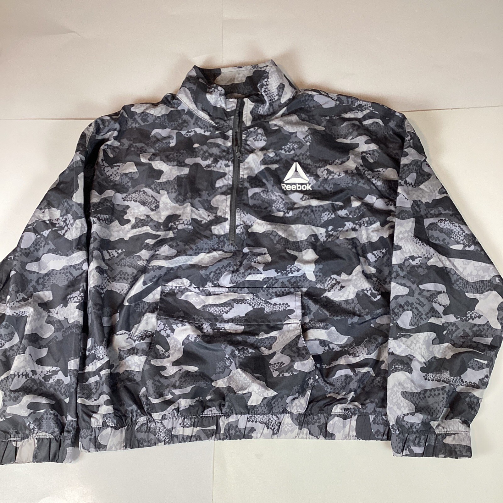 FILA Giacca con cappuccio da donna Reebok taglia small elasticizzata comfort atletico mimetica esterna