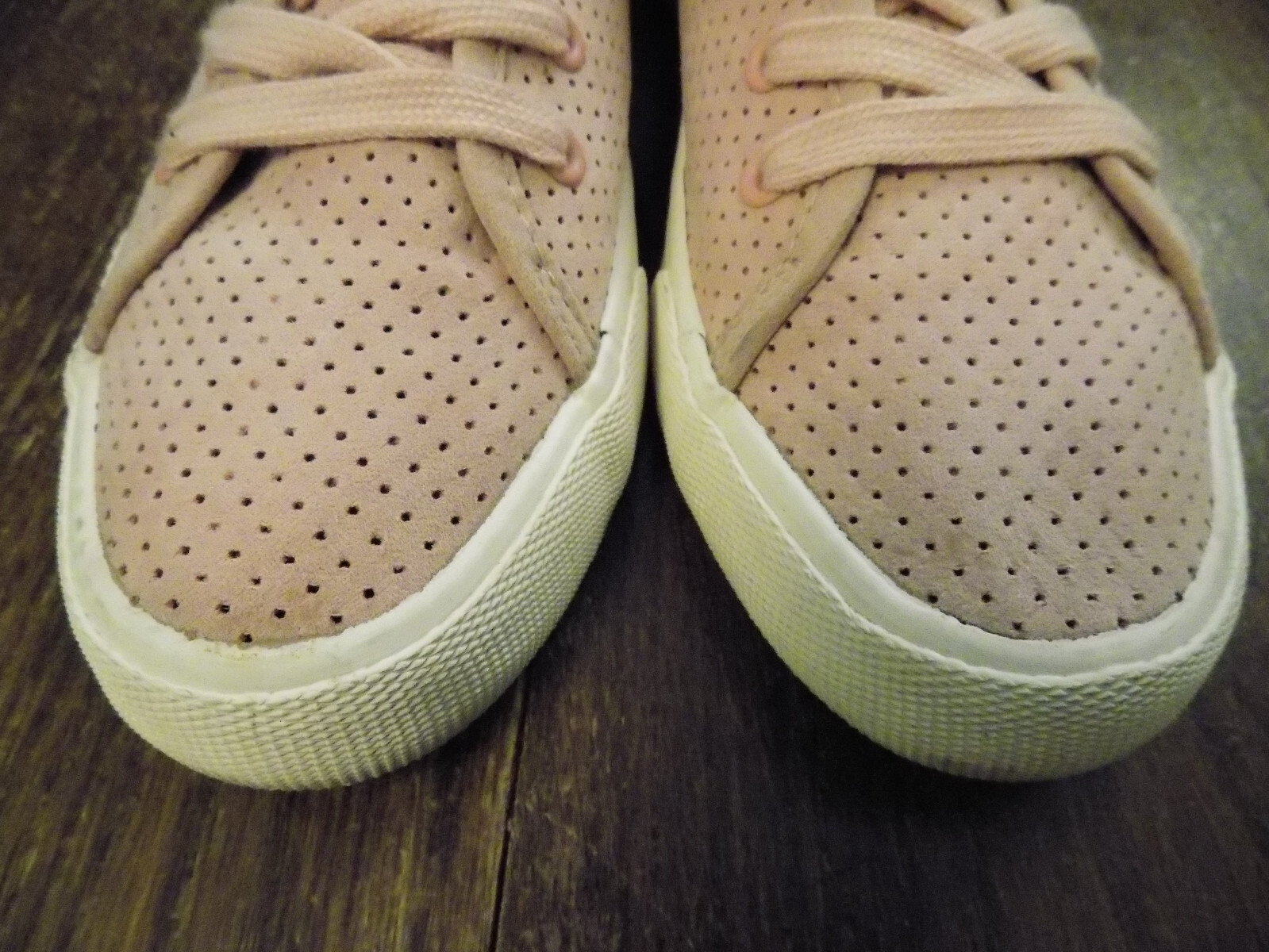 Universal Thread Perforated Sneakers Classic Lace… - image 3