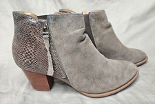Vionic Anne Chelsea Ankle Boots Womens 9 Gray Suede Snakeskin Print Block Heels