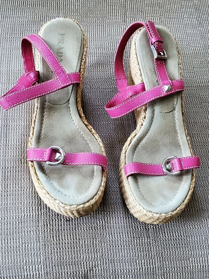 Sandalias de cuña Prada rosa talla EU 40.5/US 9.5 plataforma con certificado de autenticidad. Foto 4 de 4