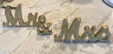 Mr & Mrs Wedding Sign