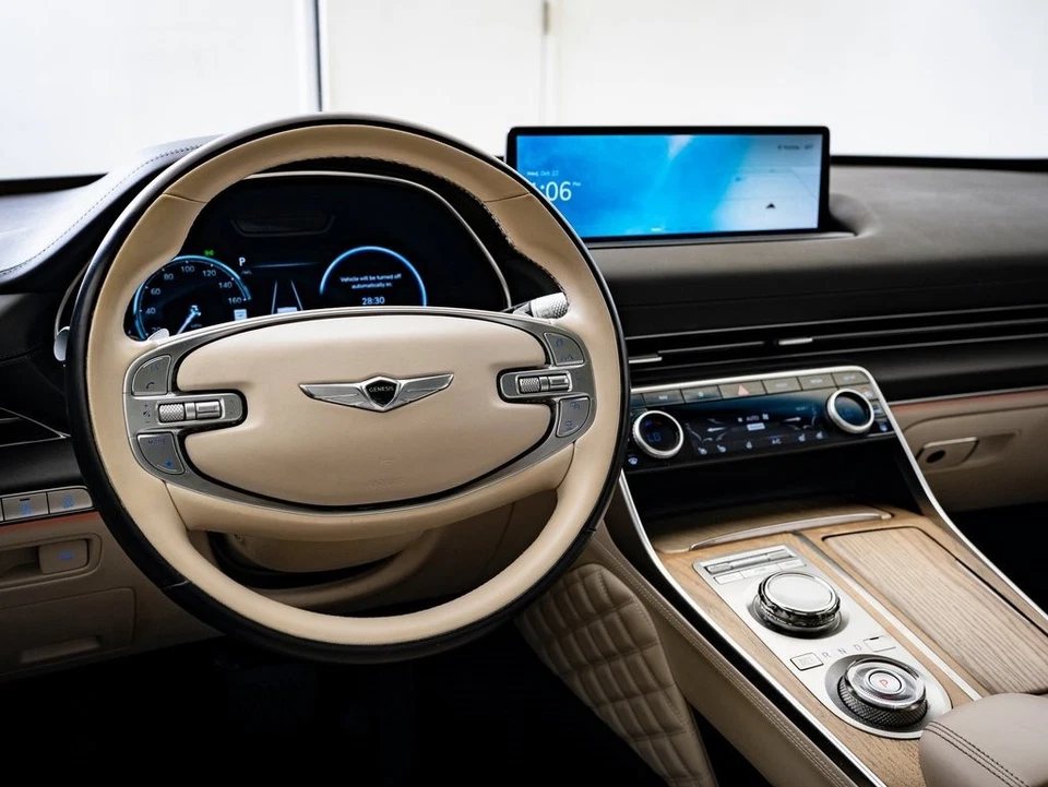 2023 Genesis GV80 3.5T - Image 4 of 4