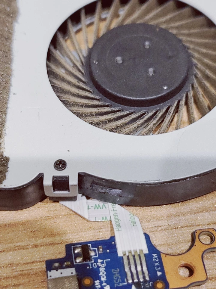 HP 255 G4 Mainboard AMD A8-7410 LA-C781P komplett getestet ohne Bios Passwort - Bild 4 von 4