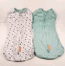 Two Swaddle Me Newborn Sleeveless Swaddles 12B5 