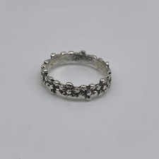 Elegant Silver Tone Flower Ring Size 7