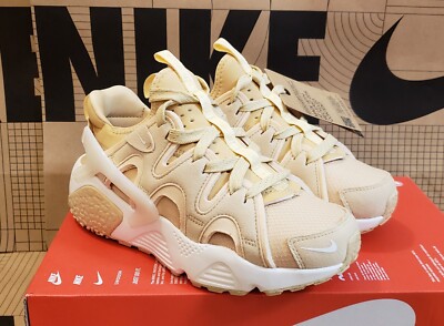 NIKE Size 6 Women's AIR HUARACHE CRAFT Sesame/Pale Vanilla DQ8031-201