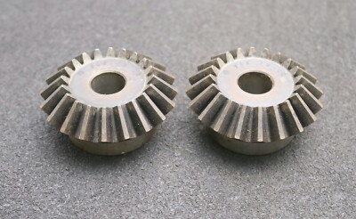 BERNER Kegelradpaar 90° mit Zähnezahl 20 Übersetzung i= 1:1 BohrungsØ 16mm