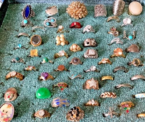 Vintage Costume Jewelry Lot 57 Rings Rhinestones Bands Glass Faux Pearl