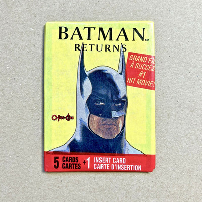 Batman Returns (1992) Trading Cards Booster Pack - Wax Topps DC Comics