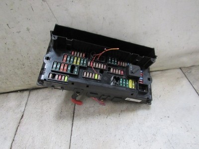 2011 BMW 528I CABIN FUSE BOX 9210861-01
